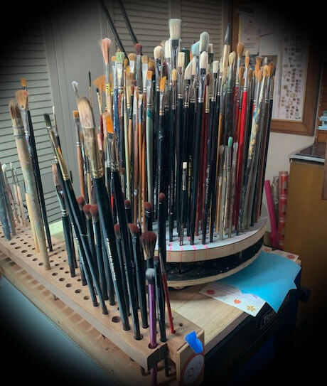 Paint brushes